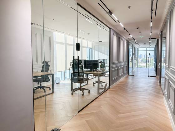 دفتر خصوصی 125 sqft پرنور — Downtown